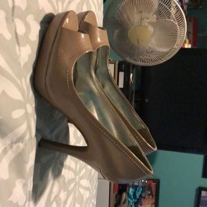 Candie’s platform heels